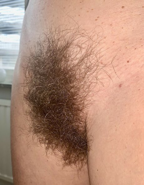 Hairy Women photo 2301