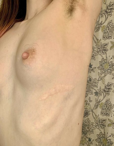Hairy Women photo 2413