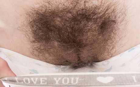 Hairy Women photo 2451