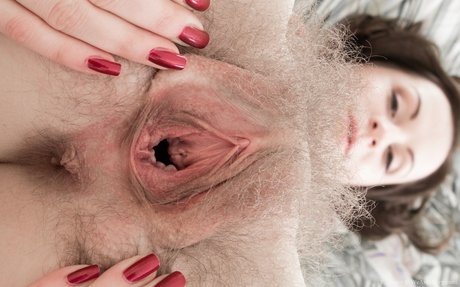 Hairy Women photo 2455