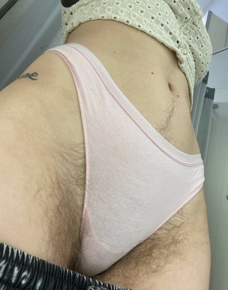 Hairybarbie photo 23
