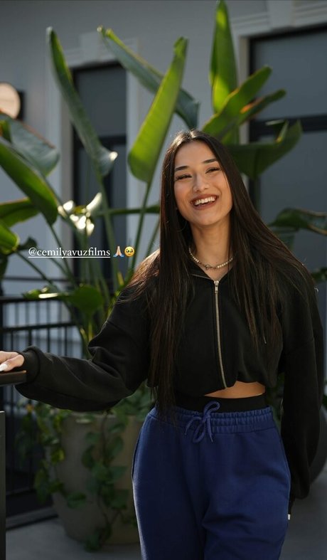 Hale Cabbar photo 46