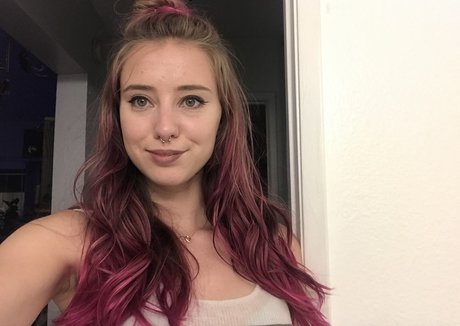 Haley Reed photo 180