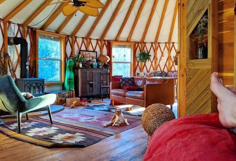 Hallee Hirsh photo 8