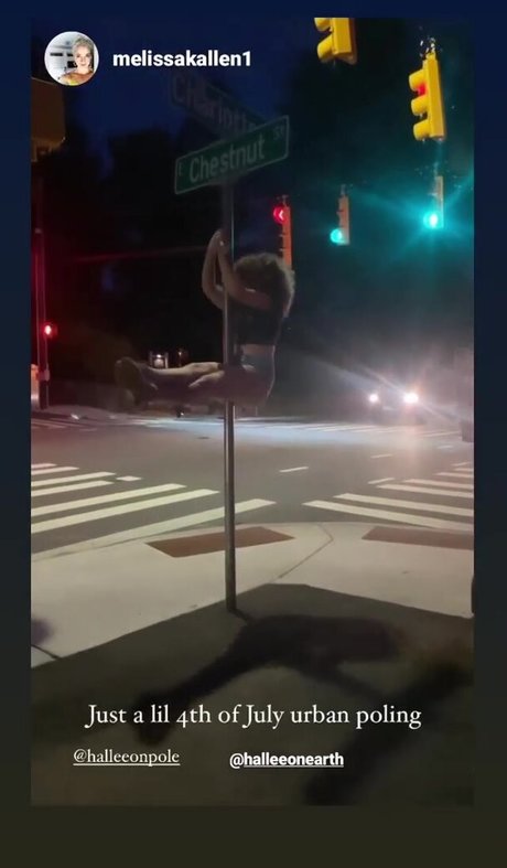 Hallee Hirsh photo 52