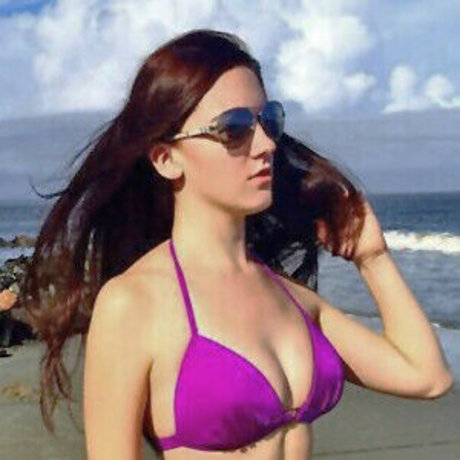 Hanna Zellers photo 8