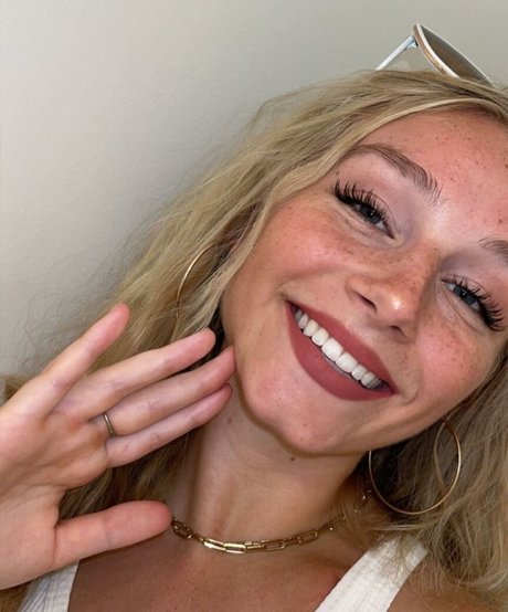 Hannah Alyssa Woods photo 20