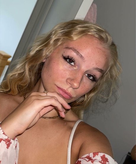Hannah Alyssa Woods photo 29