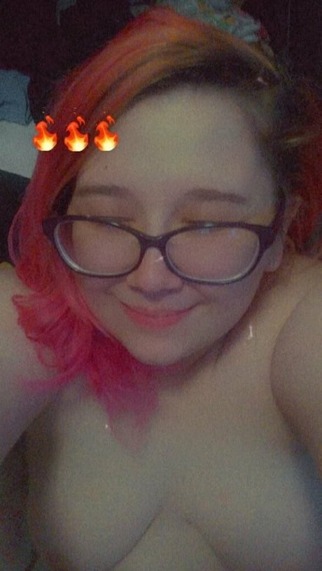 Hannah_horn photo 19