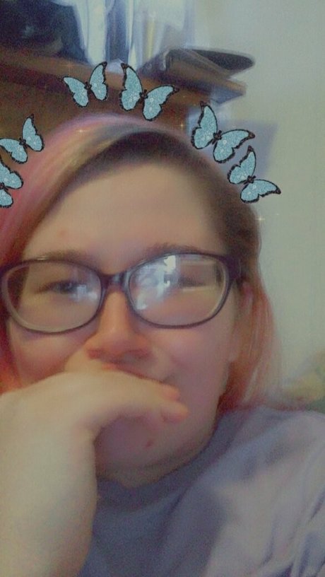 Hannah_horn photo 61