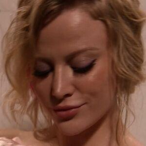 Profile photo of Hannah Tullett