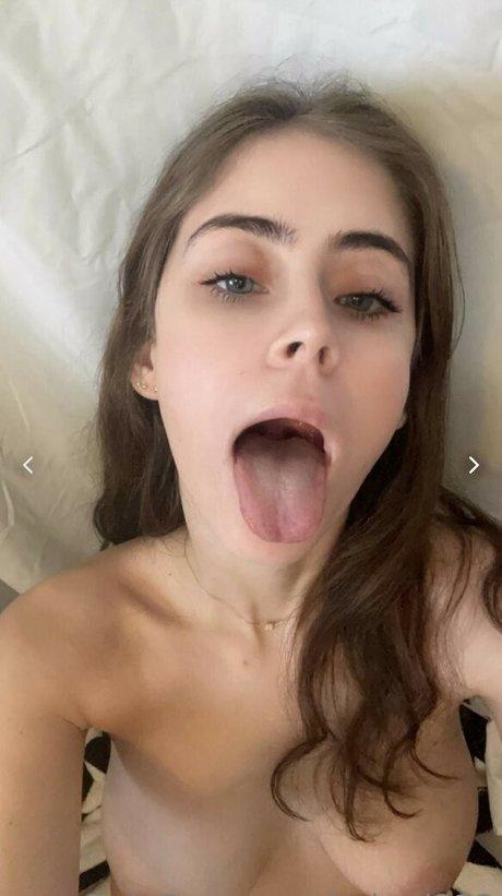 Hannah Urman photo 18