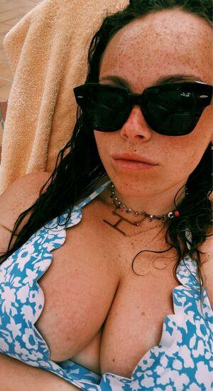 Hannahblanco1 photo 4
