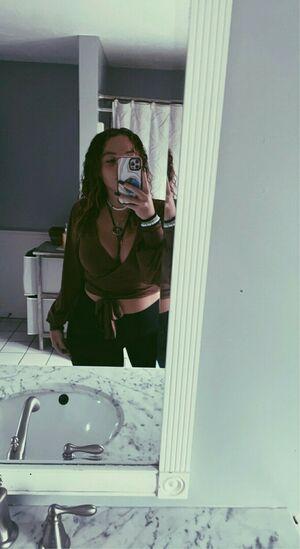 Hannahblanco1 photo 20