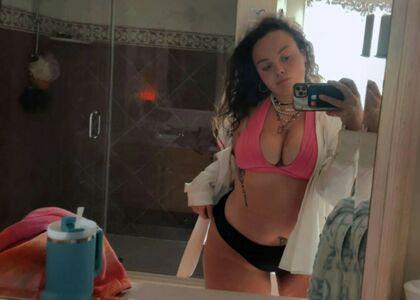 Hannahblanco1 photo 61