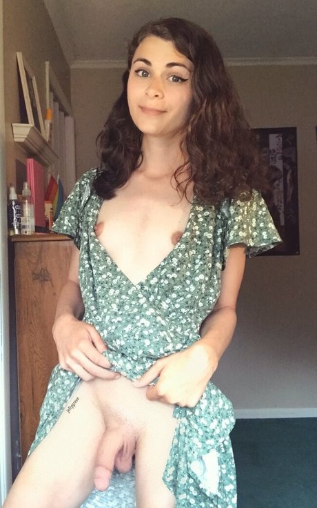 Harper Finch photo 13