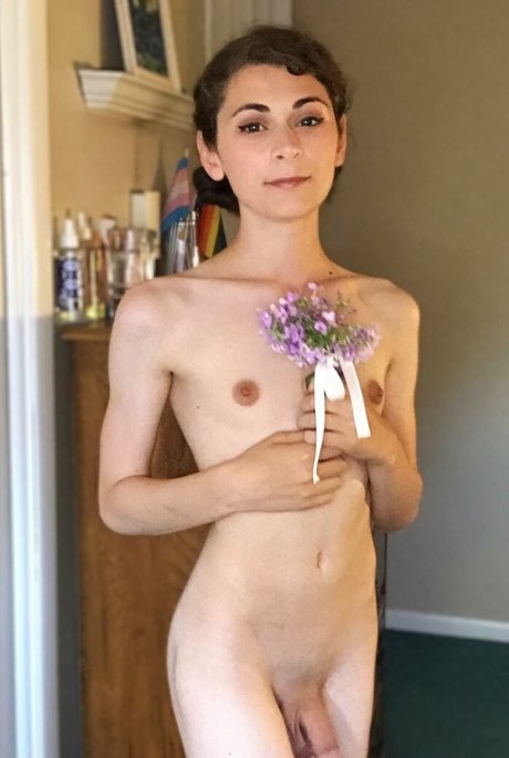Harper Finch photo 23
