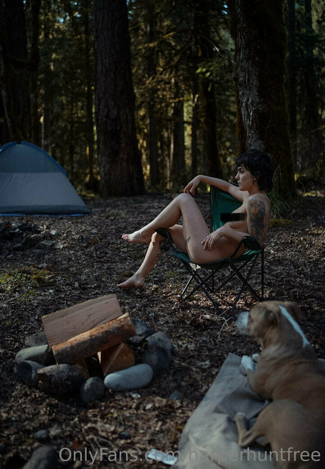 Harperhuntfree photo 16