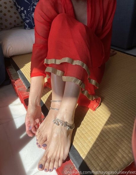 Hathayogasoulsexyfeet photo 10
