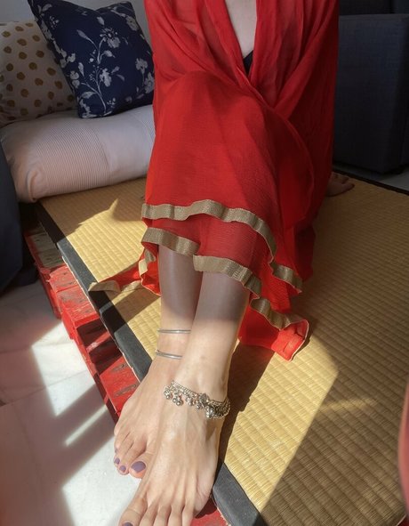Hathayogasoulsexyfeet photo 11