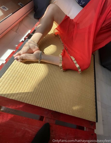 Hathayogasoulsexyfeet photo 19