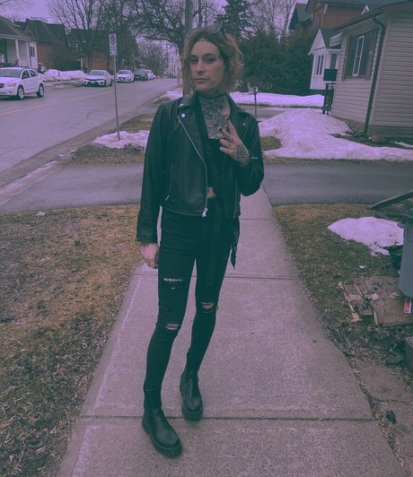 Hayley Hazel photo 4