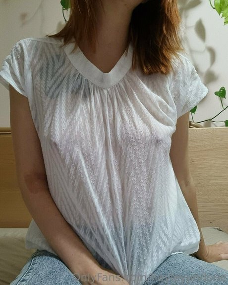 Hayleyundone photo 12
