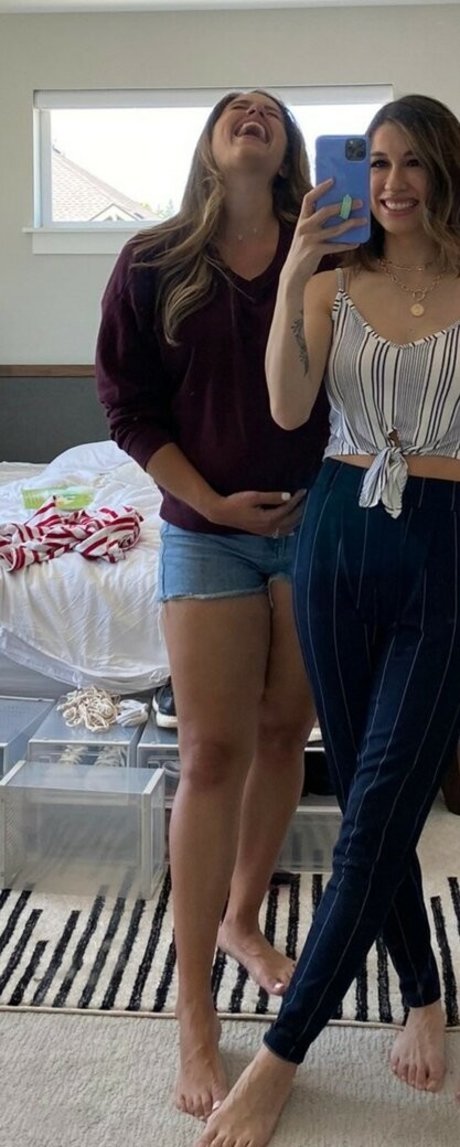 HayliNic photo 18