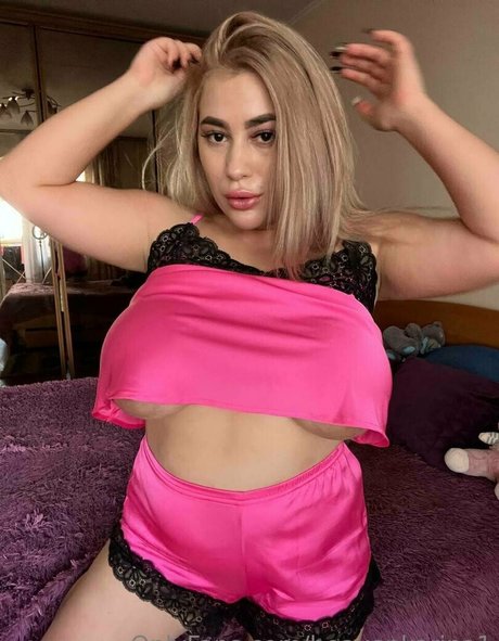 Heavenkarina1 photo 18