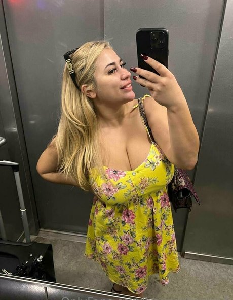 Heavenkarina1 photo 41