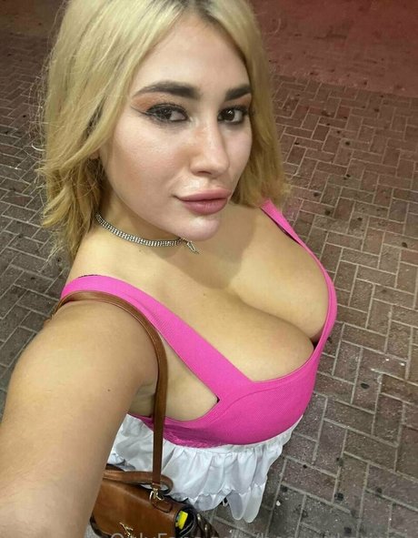 Heavenkarina1 photo 94