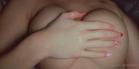 Heavenleighh photo 30