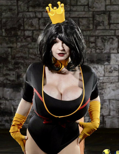 Heidi Corinne photo 9