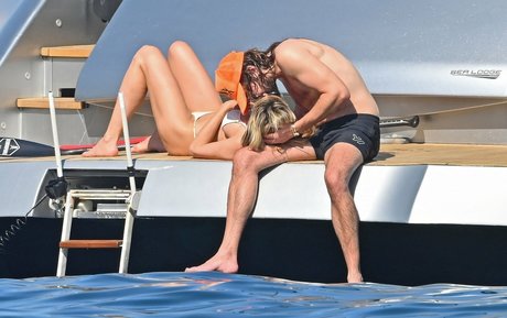 Heidi Klum photo 337