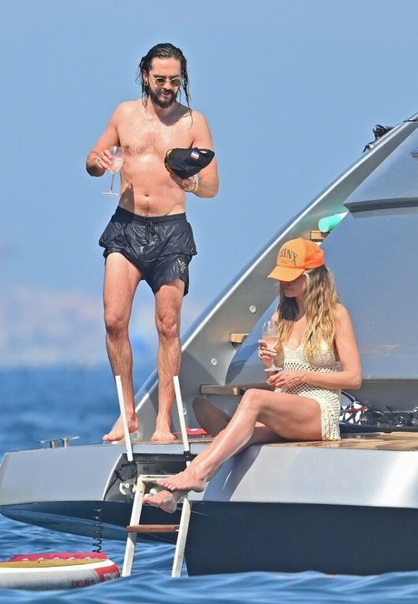 Heidi Klum photo 346