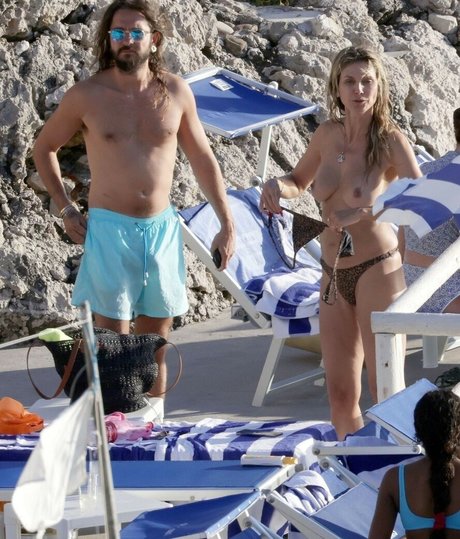 Heidi Klum photo 429