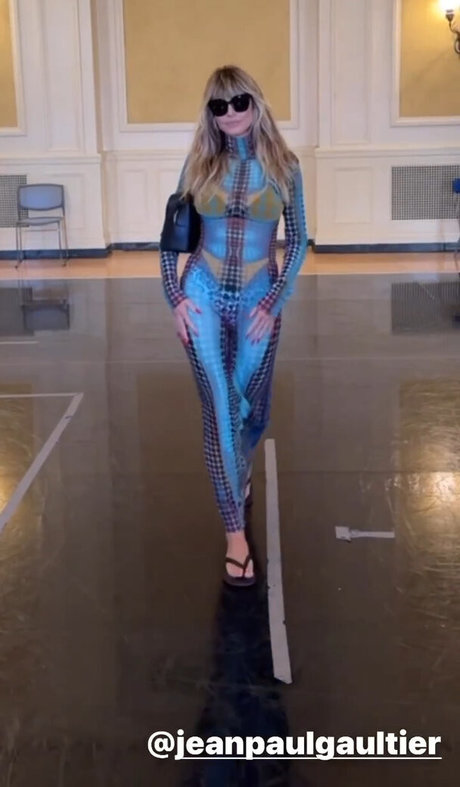 Heidi Klum photo 530