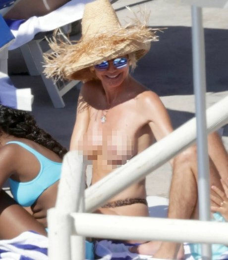 Heidi Klum photo 679