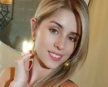 Heidy Pino photo 768