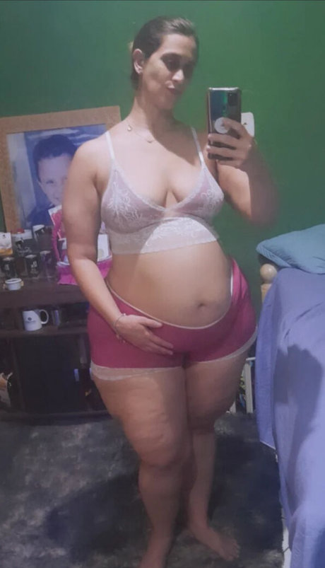 Helen Cristina photo 18