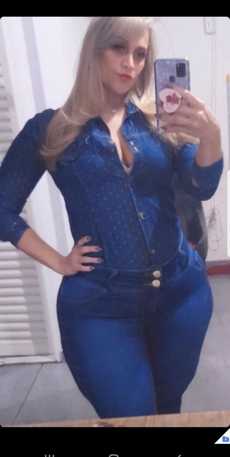 Helen Cristina photo 25