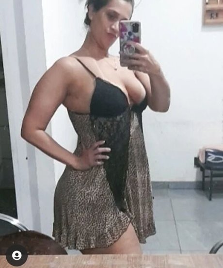 Helen Cristina photo 55