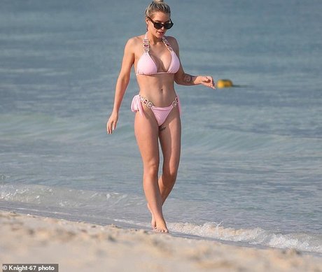 Helen Flanagan photo 244