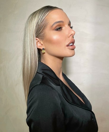 Helen Flanagan photo 313