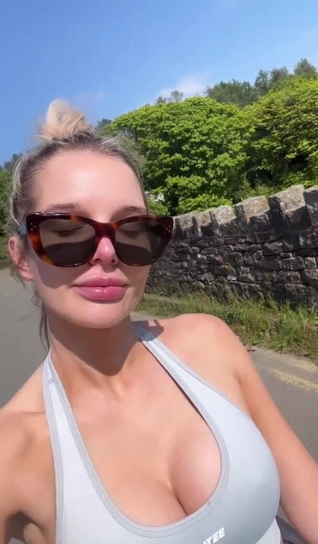 Helen Flanagan photo 392