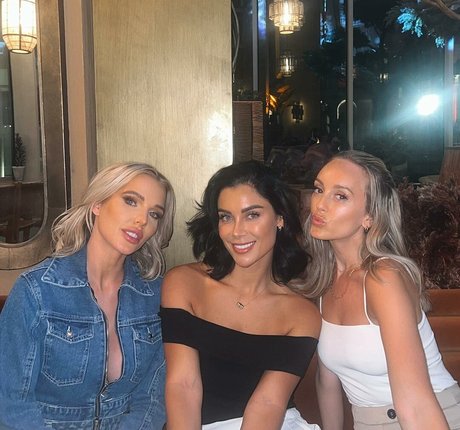 Helen Flanagan photo 450