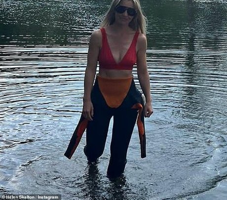 Helen Skelton photo 14
