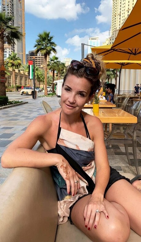 Helen Skelton photo 22