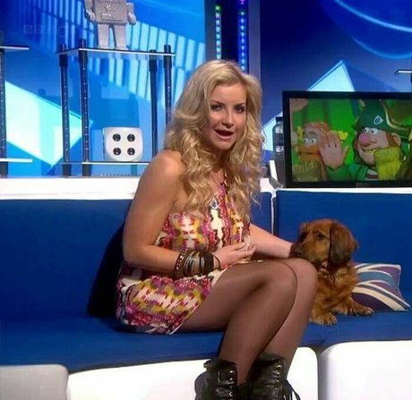 Helen Skelton photo 43