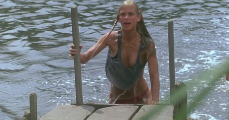 Helen Slater photo 7
